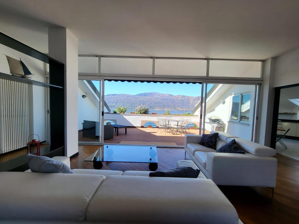Attico Dei Castelli Apartamento Verbania Exterior foto