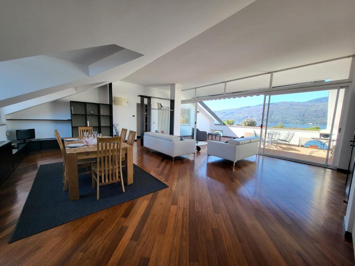 Attico Dei Castelli Apartamento Verbania Exterior foto