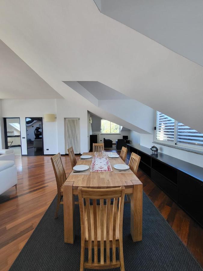 Attico Dei Castelli Apartamento Verbania Exterior foto