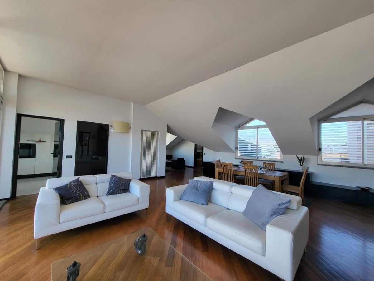 Attico Dei Castelli Apartamento Verbania Exterior foto