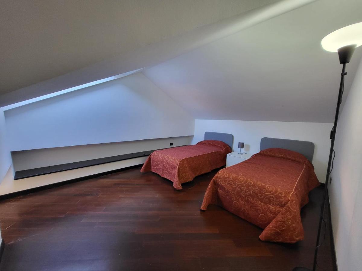 Attico Dei Castelli Apartamento Verbania Exterior foto